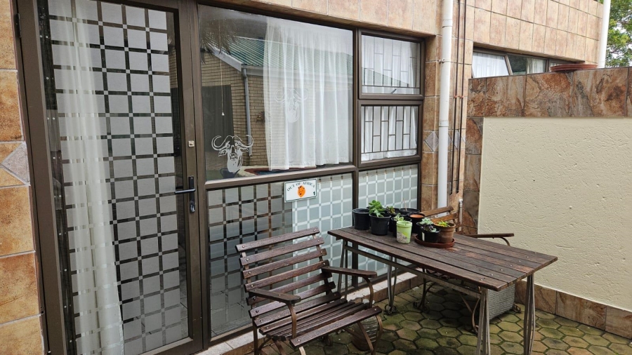 To Let 1 Bedroom Property for Rent in Hartenbos Heuwels Western Cape